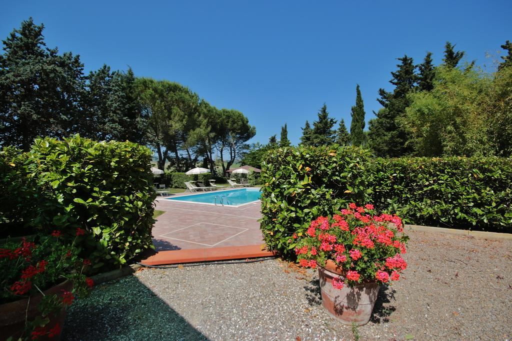 Azienda Agricola E Agriturismo Vallorsi Terricciola Exterior photo