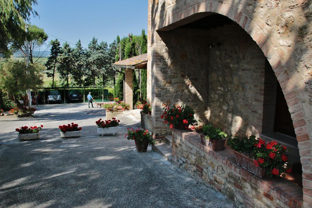 Azienda Agricola E Agriturismo Vallorsi Terricciola Exterior photo